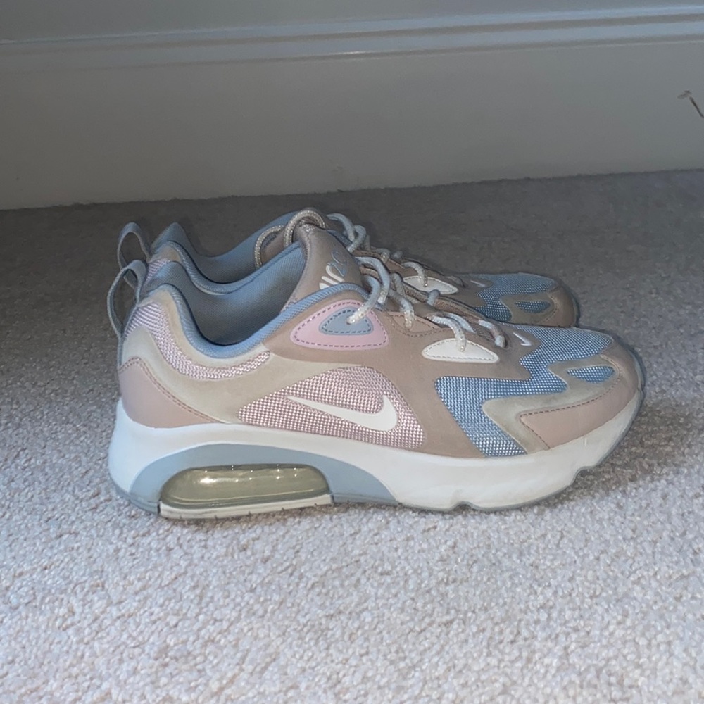 Nike Womens Air Max In Size: 7.5y